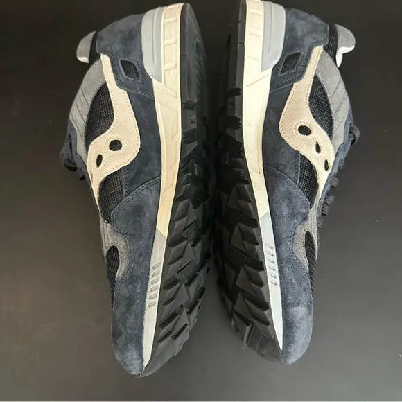 Saucony Shadow 5000 Navy White Gray S70556-2 Men's Lace Up Sneakers Size 12 READ