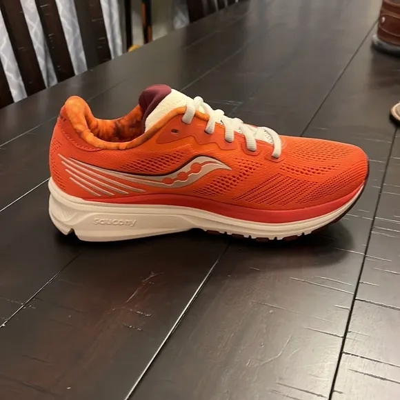 Saucony Sweet Potato That’s How Casserole Thanksgiving Ride 14 shoes Women’s 7