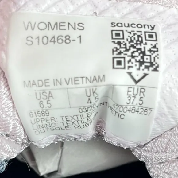 Saucony |‎ Women’s 6.5 | Gray &amp; Pink Echelon 7 Running Shoes S10468-1