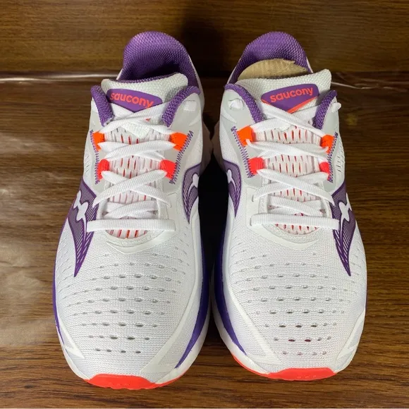 Saucony Women’s Shoe Size 7