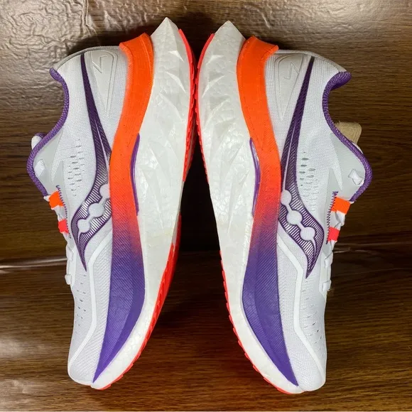 Saucony Women’s Shoe Size 7