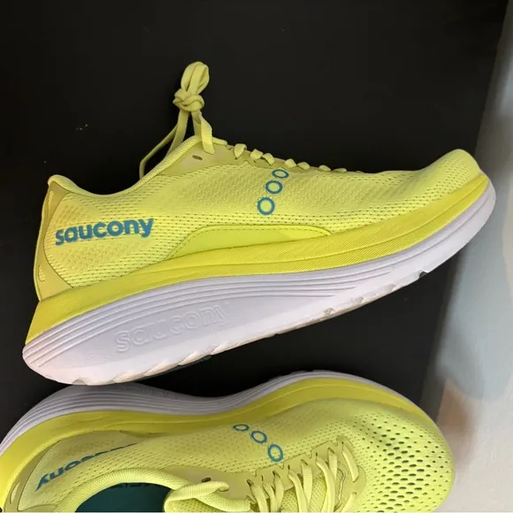 Saucony Women's Yellow Running Shoes (10)