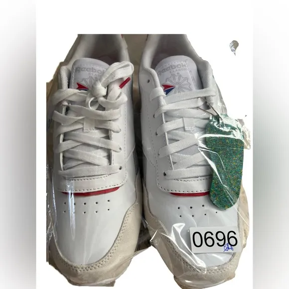 SB20 Reebok Men’s Trail Running Shoes Stickers Size 10.5