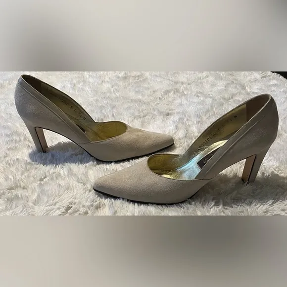 Sesto Meucci Cream Suede 3” Women’s Heels size 7.5
