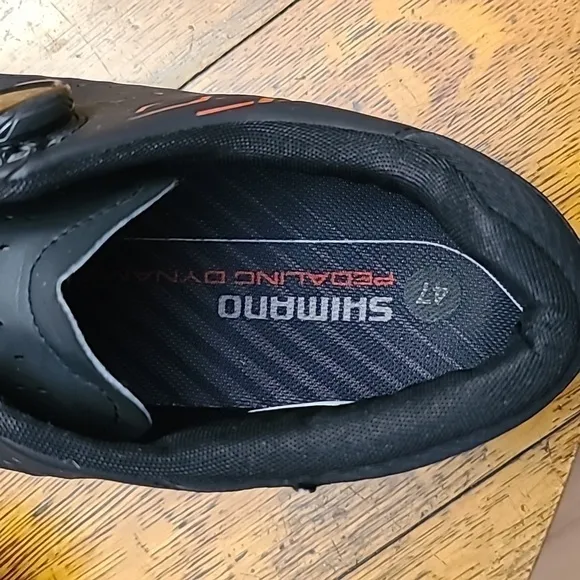 Shimano ME5 Cycling Shoe