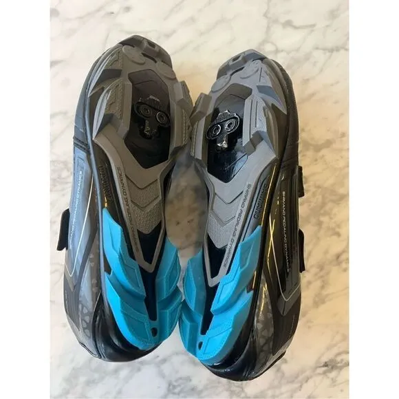 Shimano WMS3 Cycle Spin Shoes size 42 (9.5 women’s) SPD