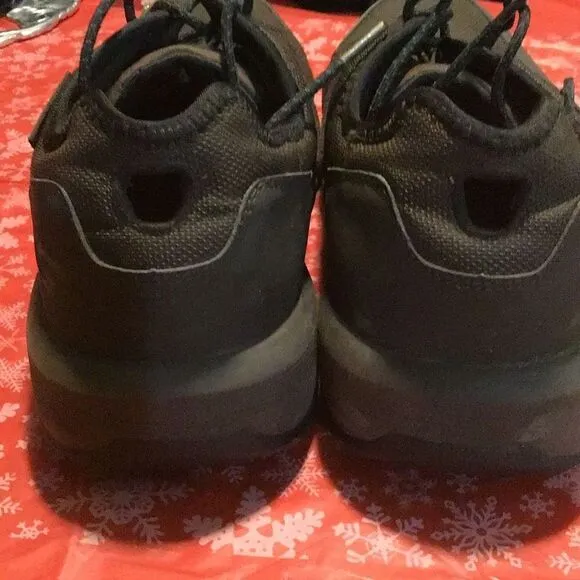 Shoes by Ecco men’s size 11