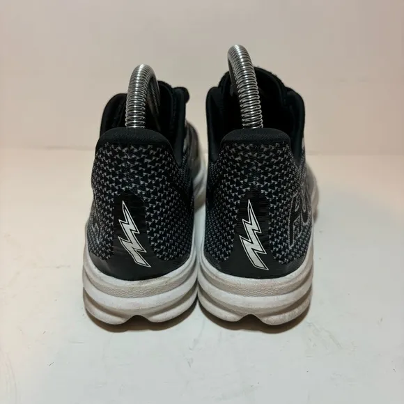 Size 10 - Hoka One One U Crescendo MD Black  Womens Track Spikes Running Shoes