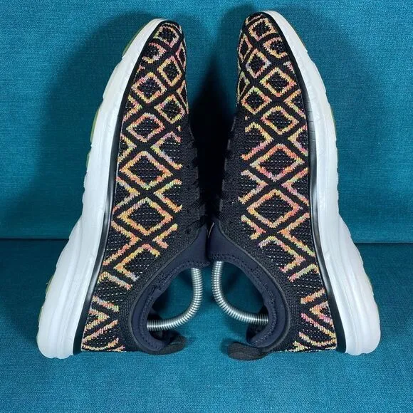 Size 10 - Women’s APL Techloom Phantom multicolor shoes