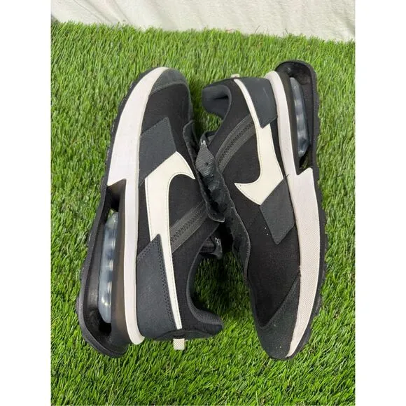 Size 12 - Nike Air Max Pre-Day Black