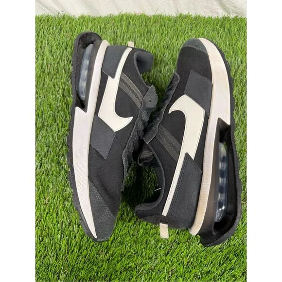 Size 12 - Nike Air Max Pre-Day Black