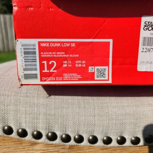 Size 12 - Nike Dunk SE Low Chocolate