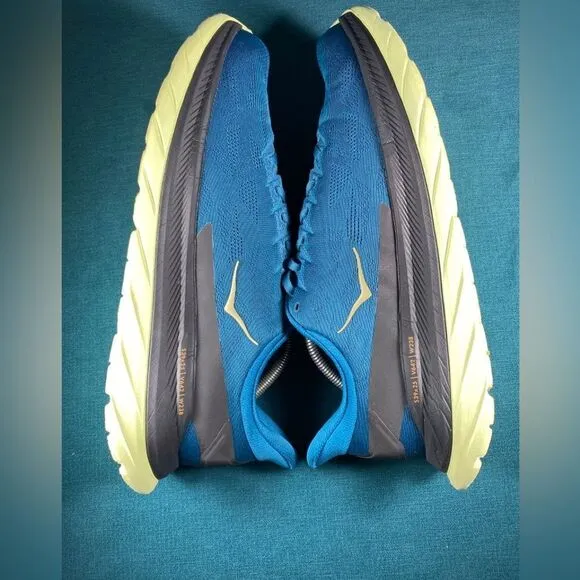 Size 12.5 - Men’s Hoka One Mach 4 green shoes