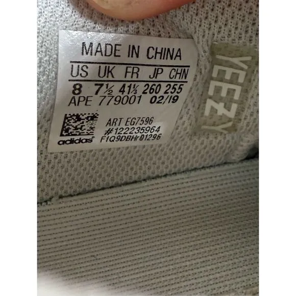 Size 8 Adidas Yeezy 700 v1 Analog White Cream Clean VNDS