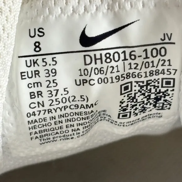 Size 8 - Women’s Nike Air Max 97 white shoes