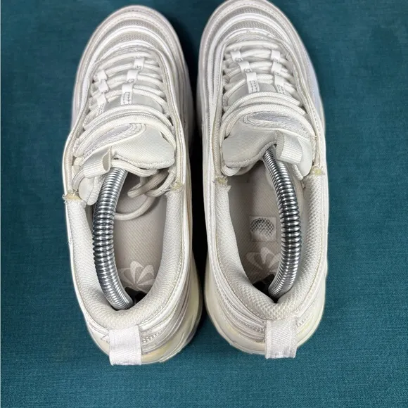 Size 8 - Women’s Nike Air Max 97 white shoes