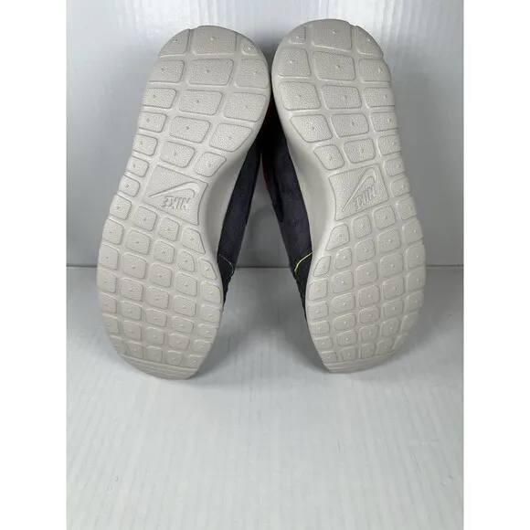 Size 9 Men’s Nike Roshe Run Sneakerboot Shoe Sneaker Navy Pink 615601-006 NEW