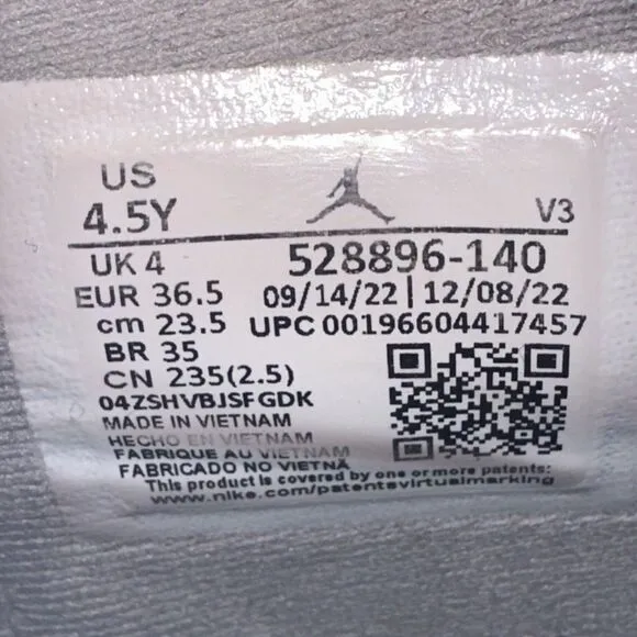 Size Youth 4.5 / Women’s 6 Nike Air Jordan 11 Low “Cement Grey” Shoes 528896-140