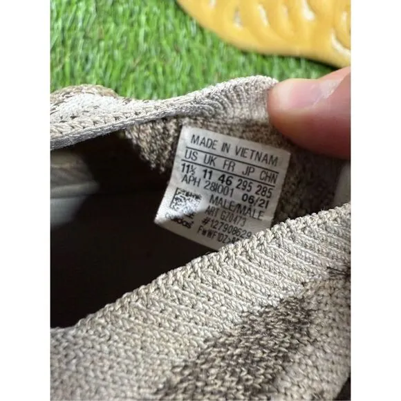 Size men’s 11.5 2021 adidas GZ0473 Yeezy Boost 380 Pyrite