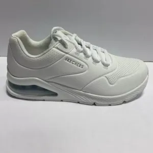 Skechers Women’s Uno 2 Air Around You Sneakers White, Size 9.5 M