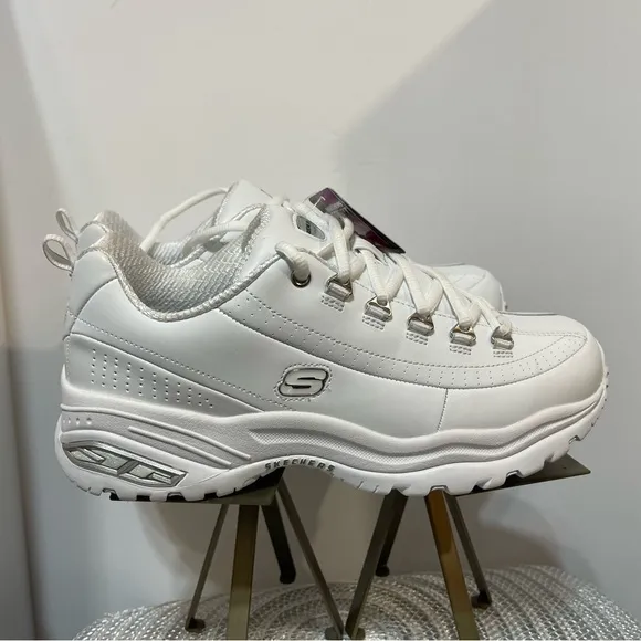 Sketchers Women’s Sport Premium Sneaker Size 10 White Leather NWT