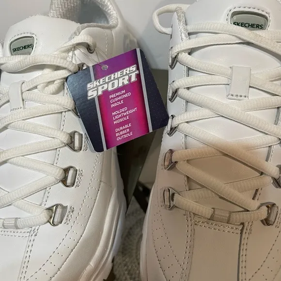 Sketchers Women’s Sport Premium Sneaker Size 10 White Leather NWT