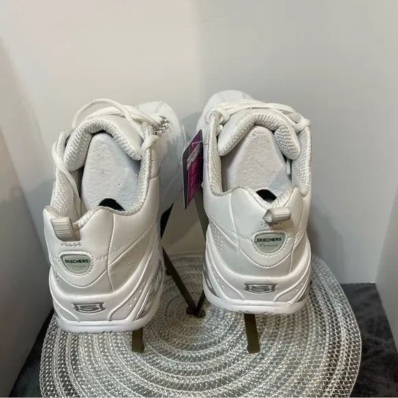 Sketchers Women’s Sport Premium Sneaker Size 10 White Leather NWT