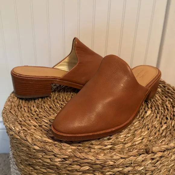 Soludos Venetian Leather Women’s Mules - 8 - Great Condition