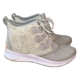 Sorel Out N About III Classic Leather Boot In Dove Peach Size Women’s 10