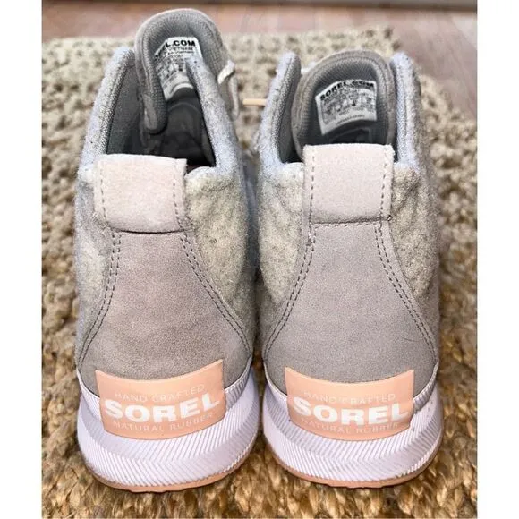 Sorel Out N About III Classic Leather Boot In Dove Peach Size Women’s 10