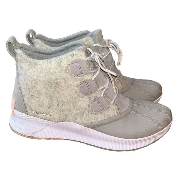 Sorel Out N About III Classic Leather Boot In Dove Peach Size Women’s 10