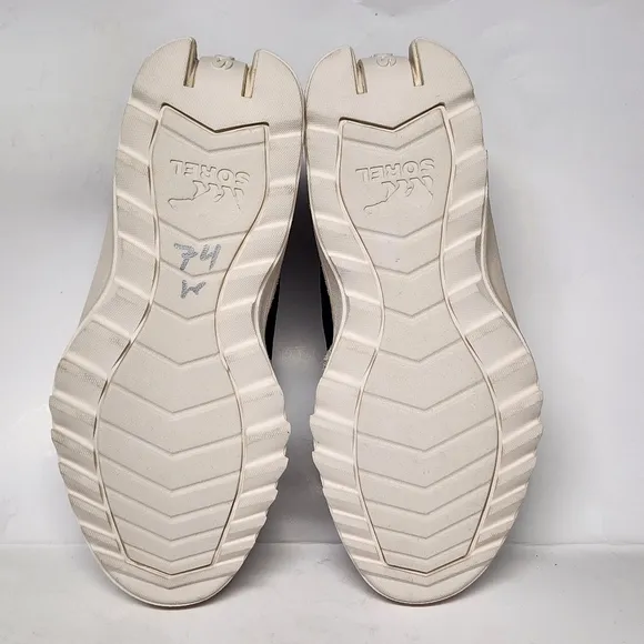 sorel women’s shoes size 7.5