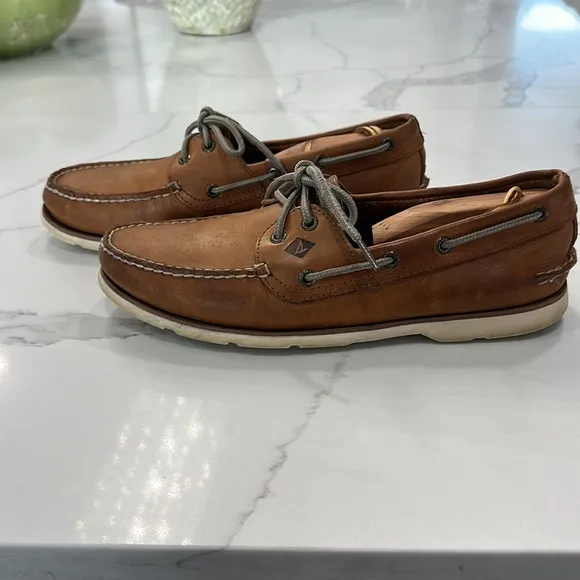 SperryTop-Sider Leather Boat Shoes size 8M