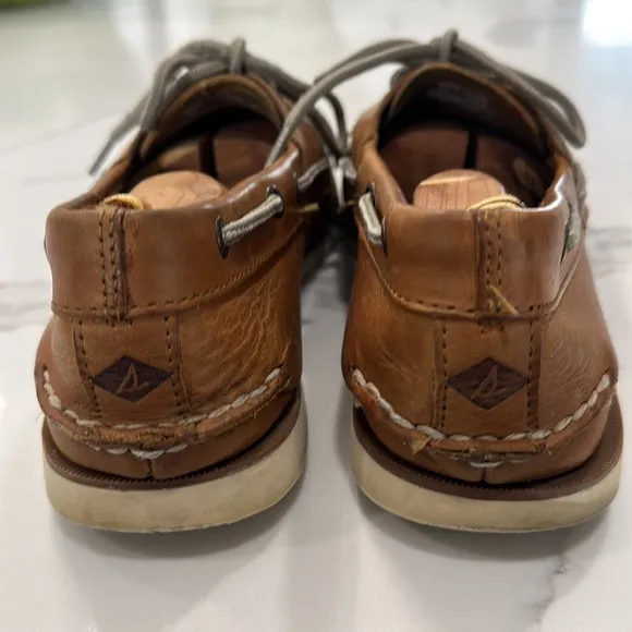 SperryTop-Sider Leather Boat Shoes size 8M