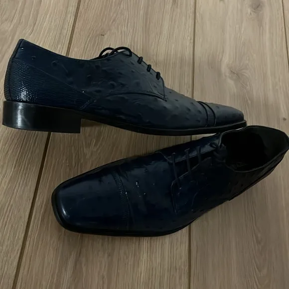 Stacey Adams men’s ostrich shoes