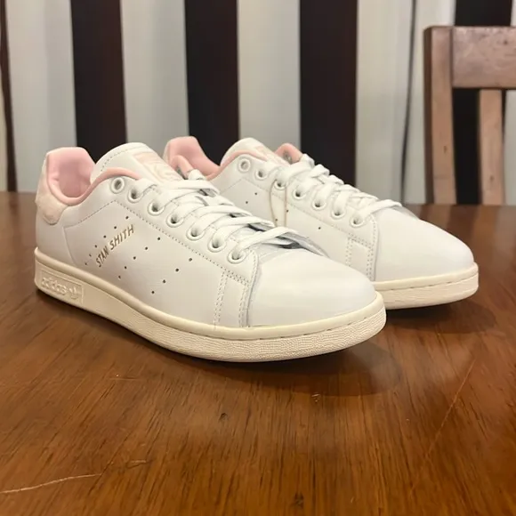Stan Smith Shoes Sneakers new IF7002 white pink Women’s Size 9