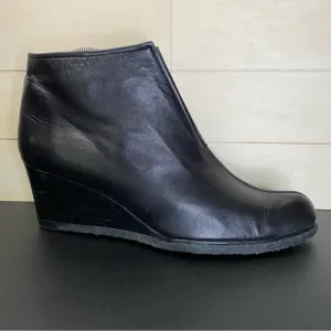 Stuart Weitzman Ankle Boots Women's Size 8 Shoes M Black Leather Split Toe Wedge