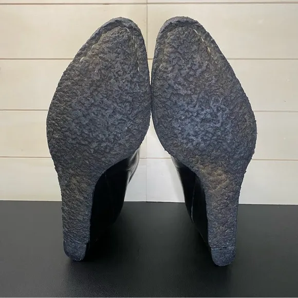 Stuart Weitzman Ankle Boots Women's Size 8 Shoes M Black Leather Split Toe Wedge