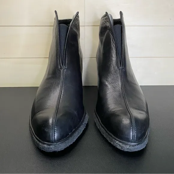 Stuart Weitzman Ankle Boots Women's Size 8 Shoes M Black Leather Split Toe Wedge