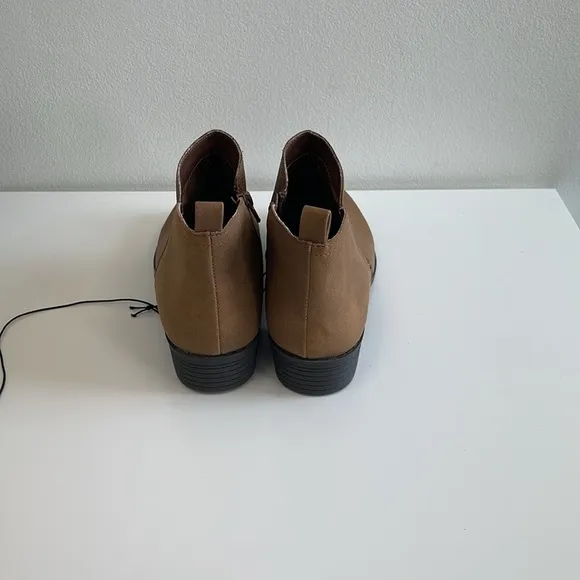 Sun Stone Cadee Tan Size 6 Women’s Shoes