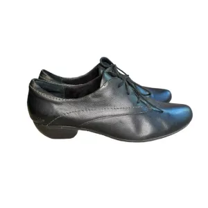 Taos Cobbler Shoes Black Leather Women’s 10 Lace Up