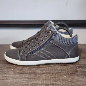 Taos Startup Women’s Shoes Size 8.5 Gray