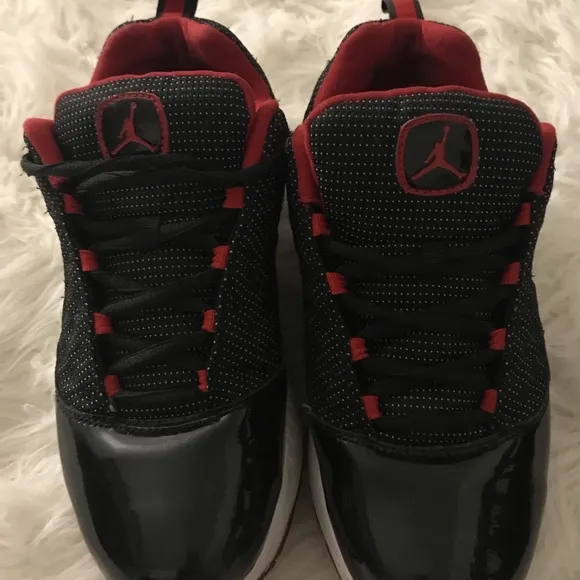 Team Jordan’s.  Size 5.5