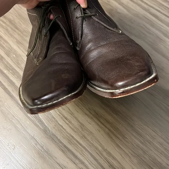 TED BAKER BROWN LEATHER LACE UP SQUARE TOE BOOTS 9