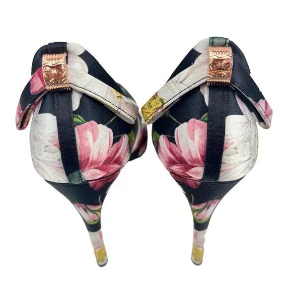 Ted Baker London | Women 38.5 | Black Livliap Floral Printed Court Heel Shoes‎