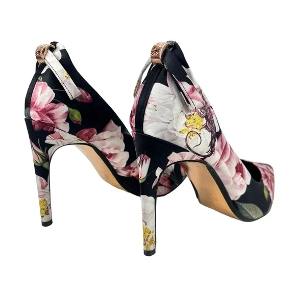 Ted Baker London | Women 38.5 | Black Livliap Floral Printed Court Heel Shoes‎