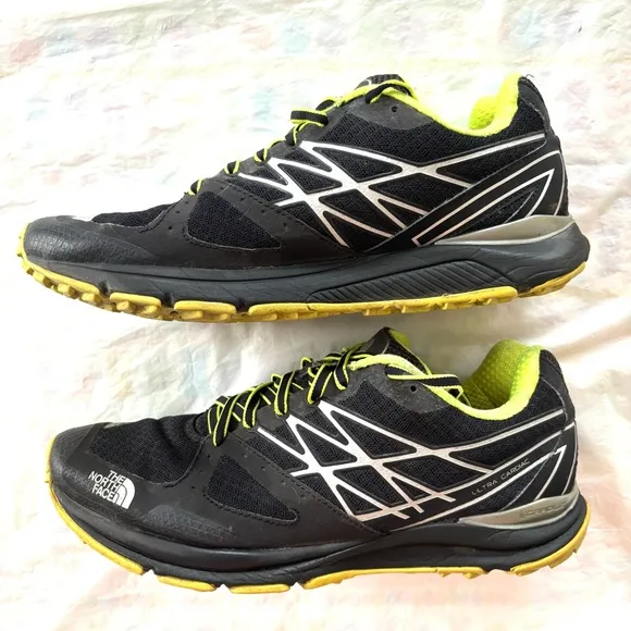 The North Face Ultra Cardiac Trail Volt Running Sneaker Black Silver SZ 8.5 Worn
