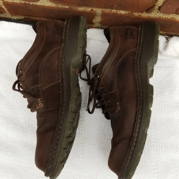 Timberland heavy duty shoes 11M‎
