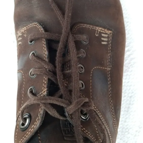 Timberland heavy duty shoes 11M‎