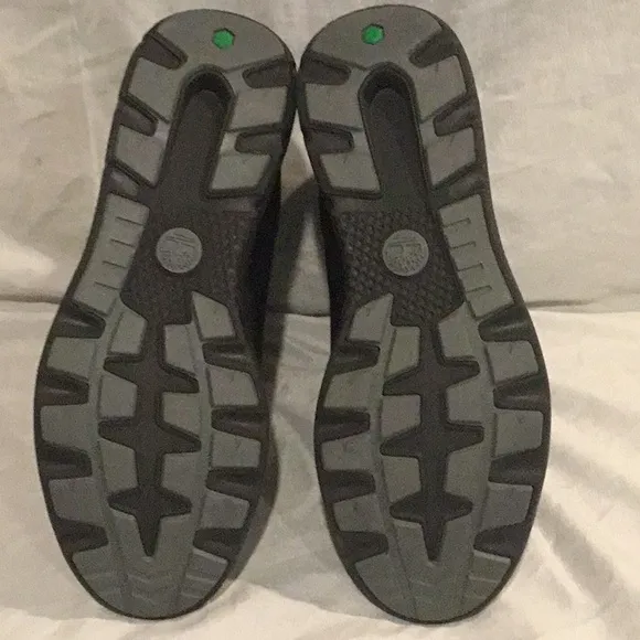 Timberland High top shoes